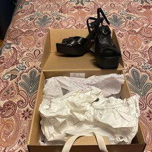 NIB Zara high heeled sandal size 36